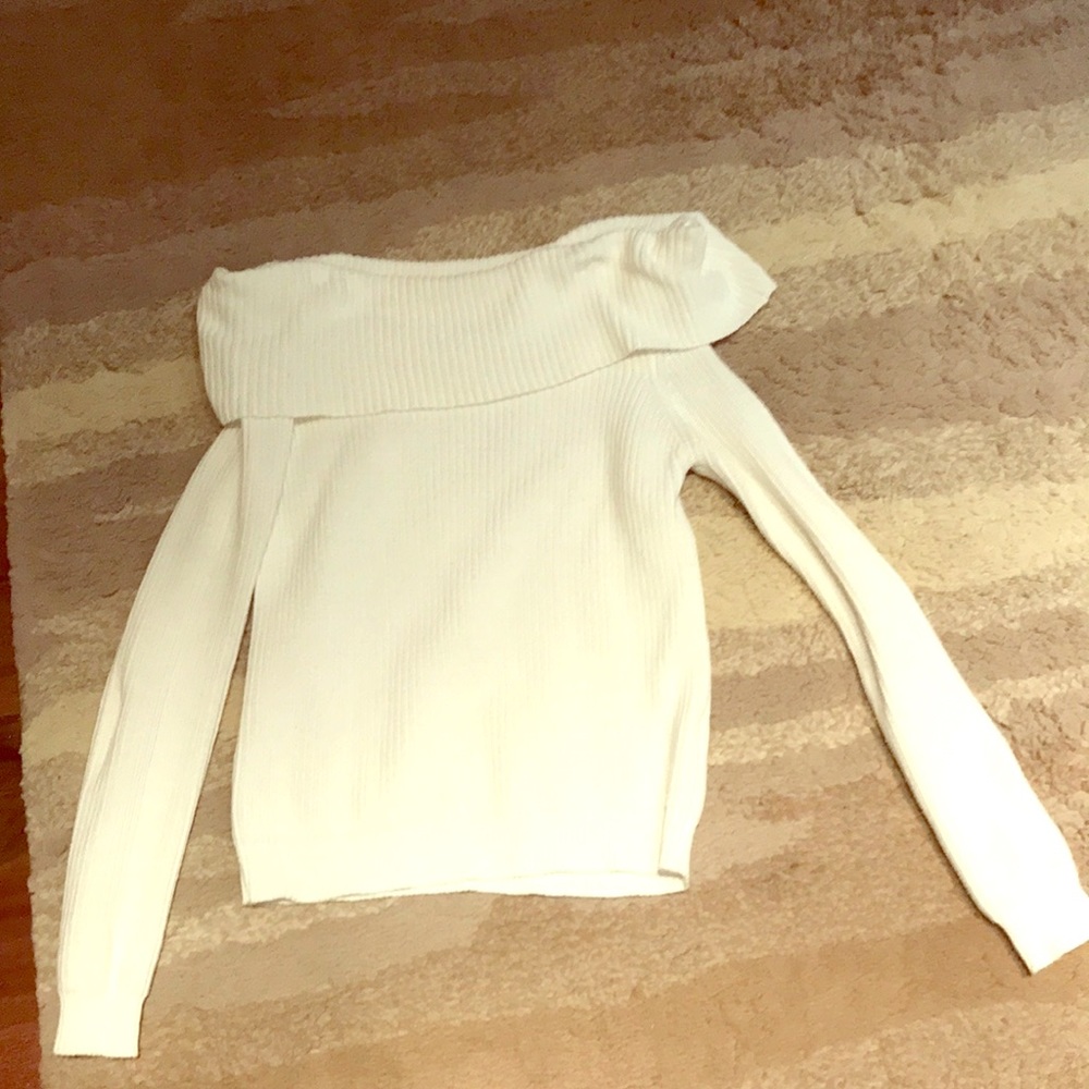 Lovers+ Friends sweater